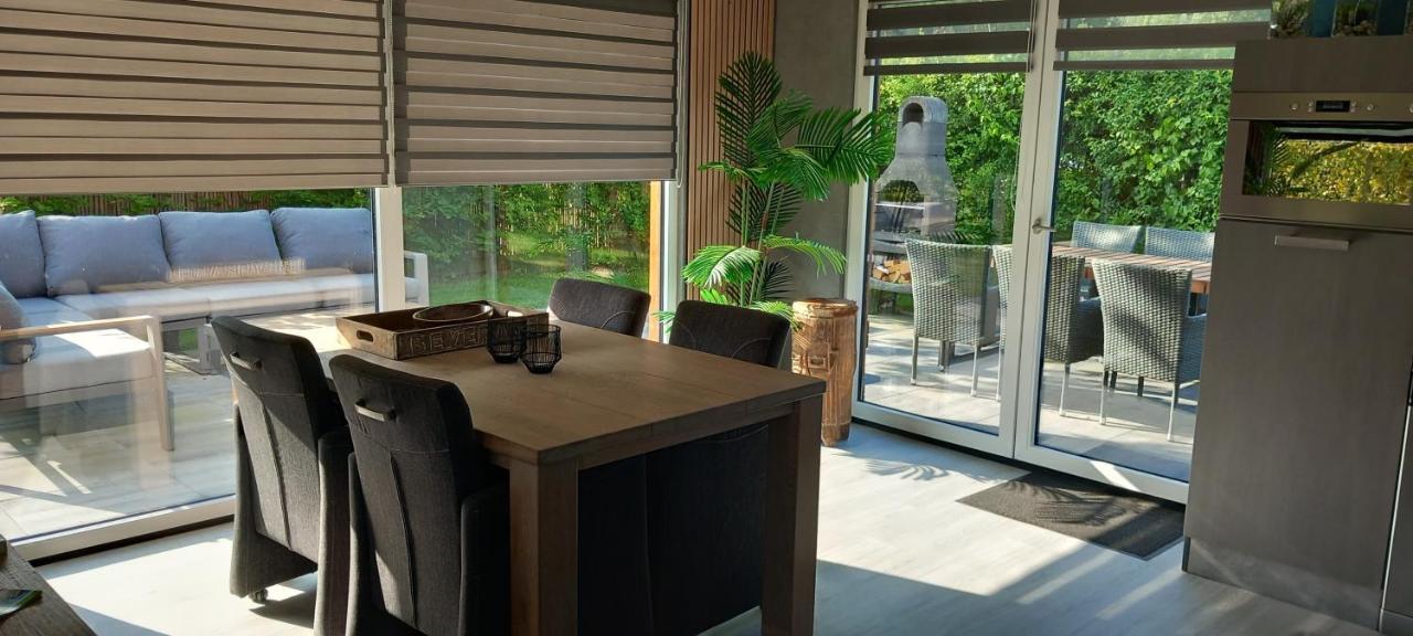 Luxe Recreatie Bungalow No 10 Scherpenisse Eksteriør billede